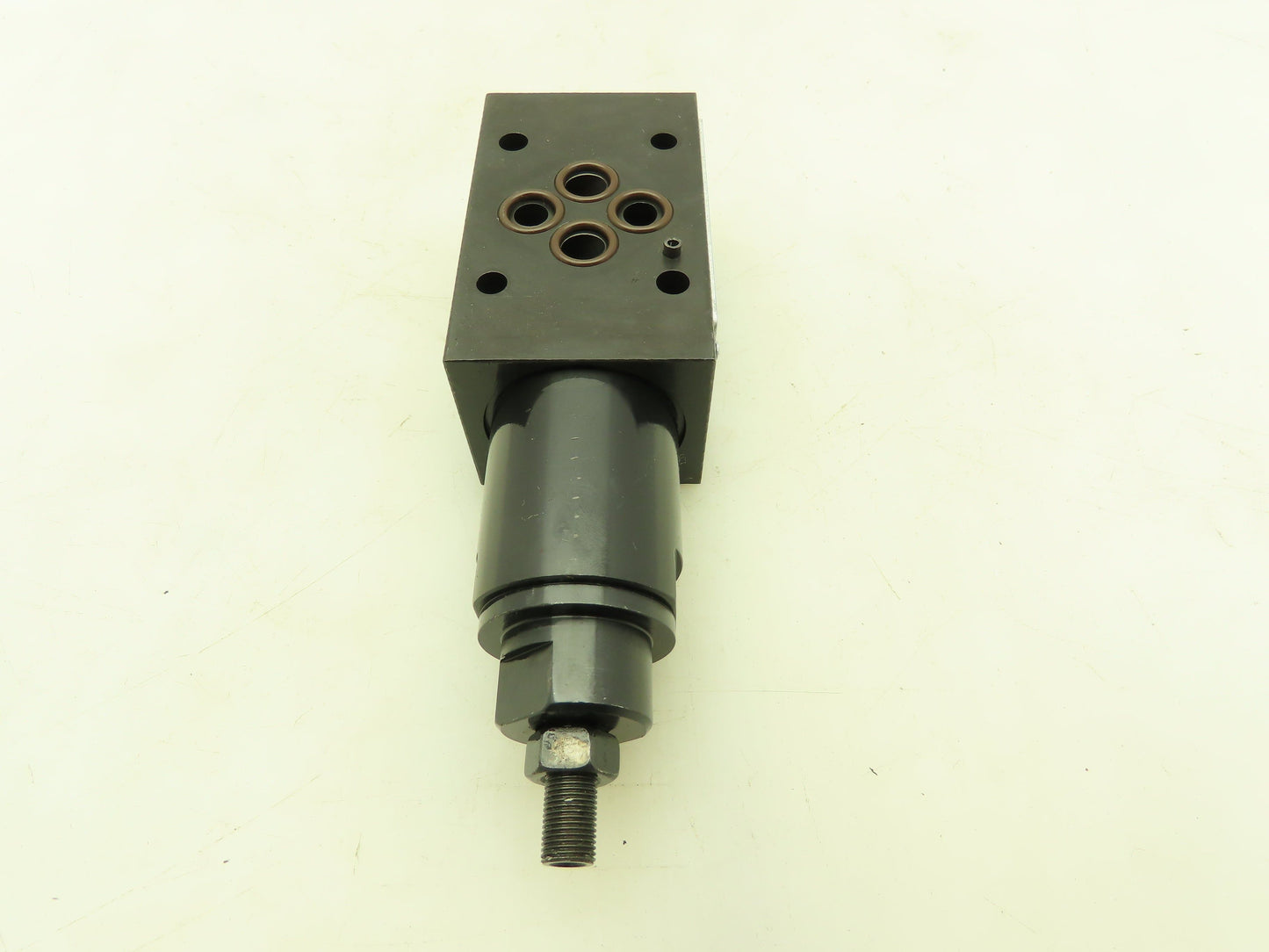 Eaton Vickers DGMX2-3-PA-AW-S-40 Hydraulic Reducing Valve 16 gpm Flow 4500 PSI