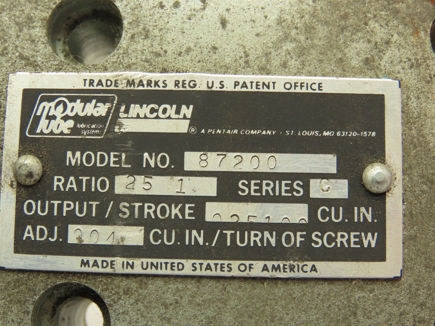 Lincoln 87200 Modular Lube Pump Ratio 25:1 Output/Stroke 0.025-0.100