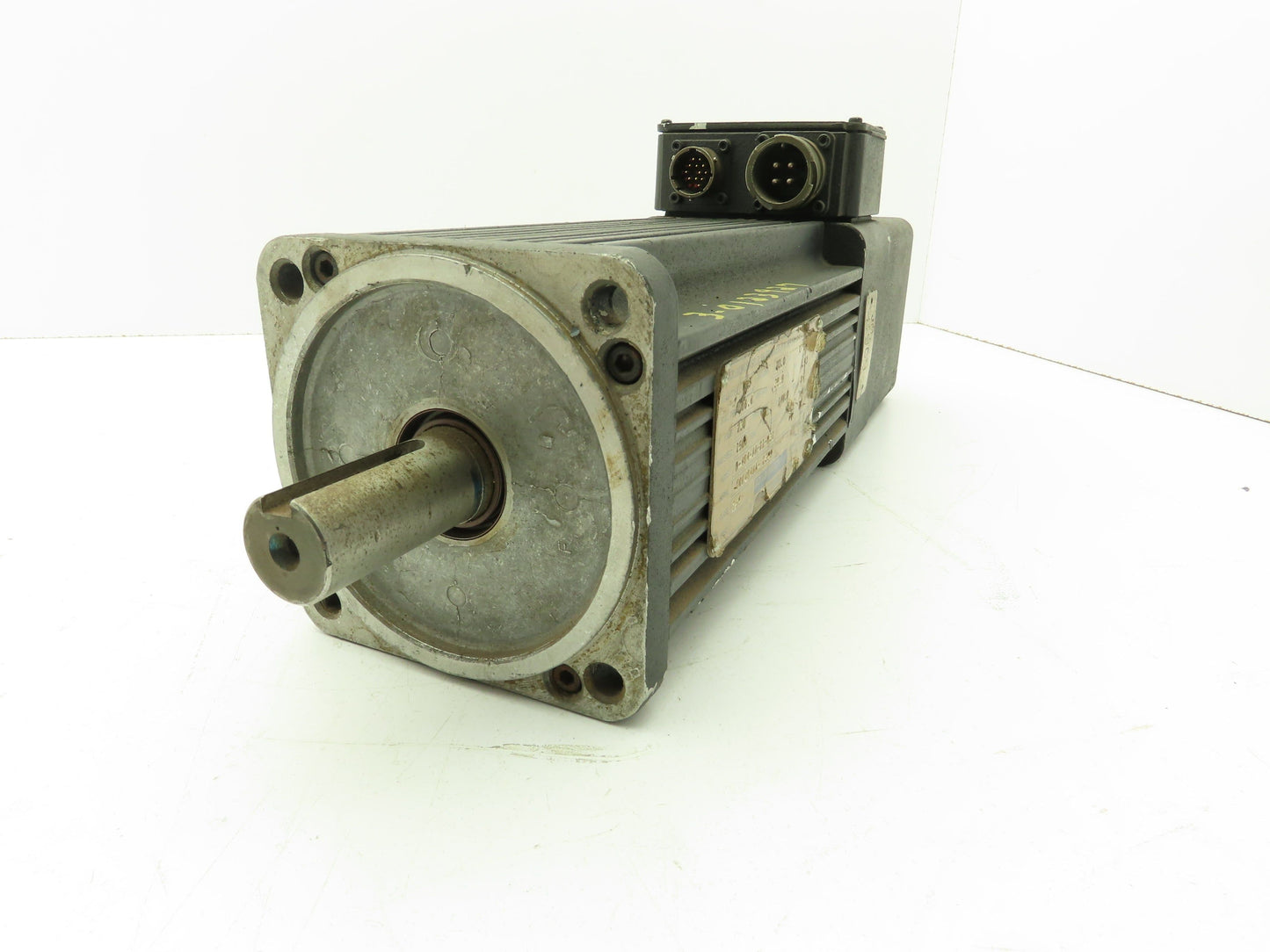 Kollmorgen Goldline B-404-AA-21-B3T Brushless PM Servo Motor 1500RPM 24V Brake