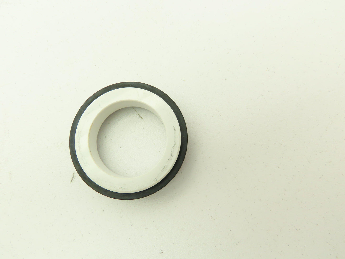 Price Pump 8302-511 Pump Shaft Seal Seat Carbon 1" John Crane Type
