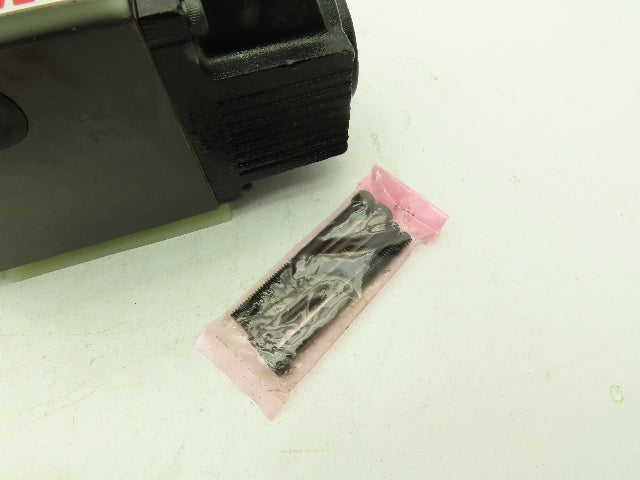 Nachi SS-G03-A3Z-R-D2-E10 Hydraulic Directional Control Wet Solenoid Valve 24VDC