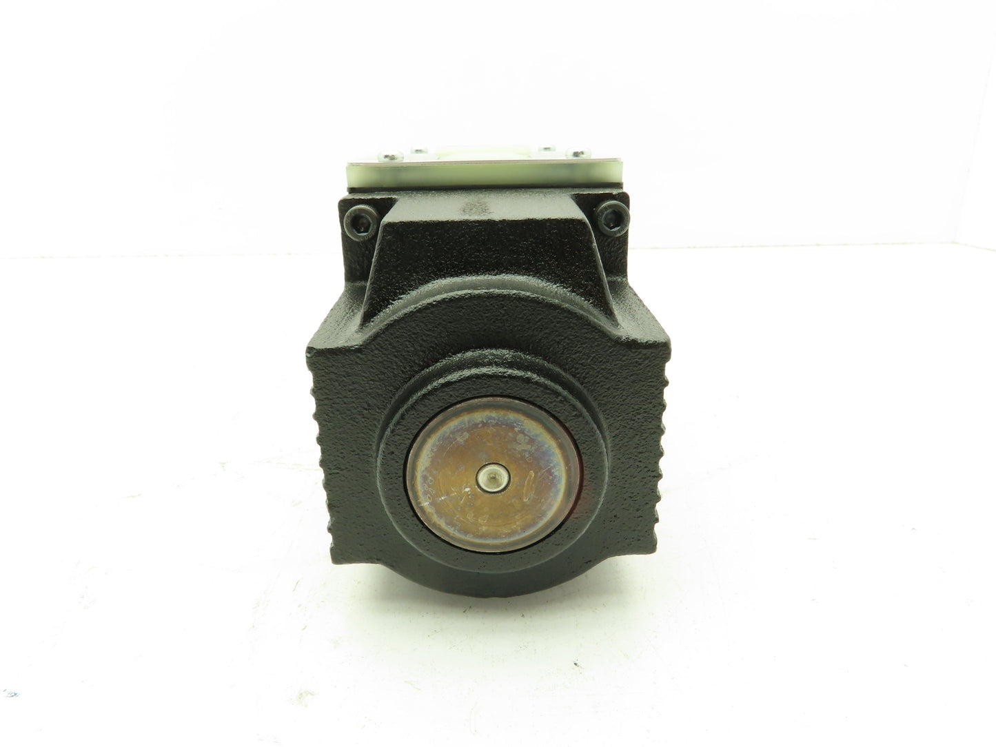 Nachi SS-G03-A3Z-R-D1-E10 Hydraulic Directional Control Wet Solenoid Valve 12VDC
