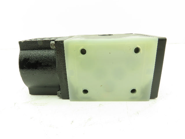 Nachi SS-G03-A3Z-R-D1-E10 Hydraulic Directional Control Wet Solenoid Valve 12VDC