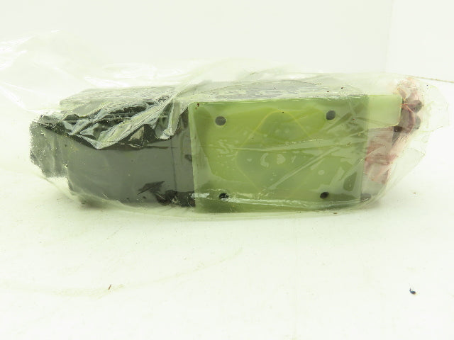 Nachi SS-G01-A3X-R-C230-E20 Hydraulic Directional Control Solenoid Valve 220V