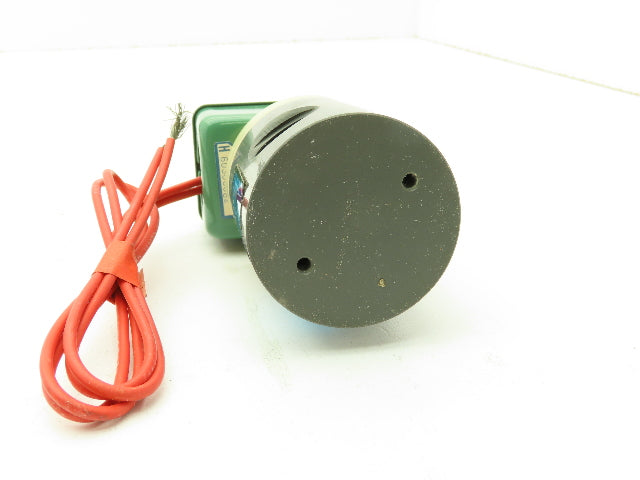 Plast-o-matic EUC4V4G9 Solenoid Valve 1/2" NPT 10PSI 1/8" Orifice 120VAC PVC