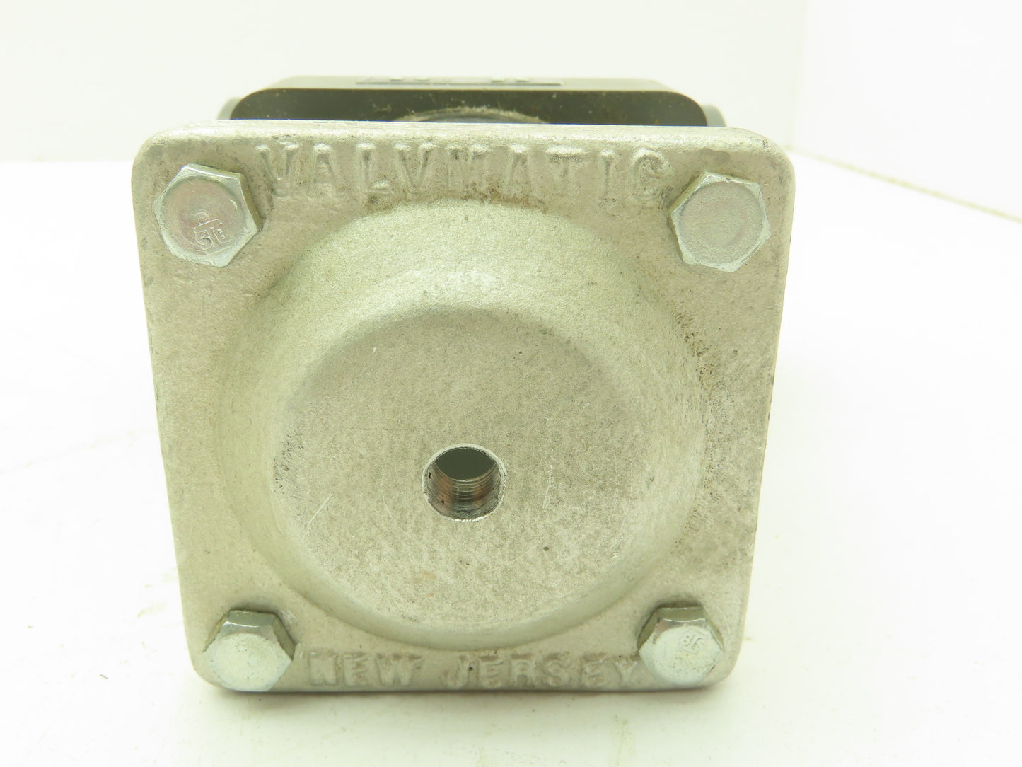 Valvmatic EE125V 1 1/4" Shutoff Valve Double Action Pneumatic Powered PVC