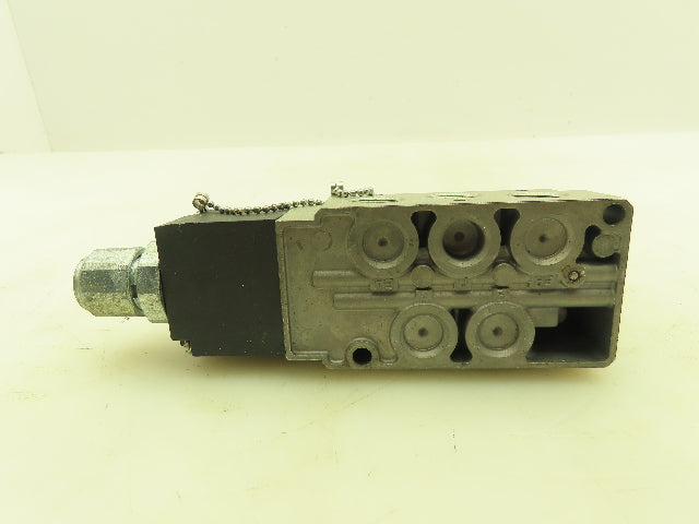 SMC VFS3100-5FZ 24VDC Single Solenoid Valve 5-Port Manifold Base LOT OF 2
