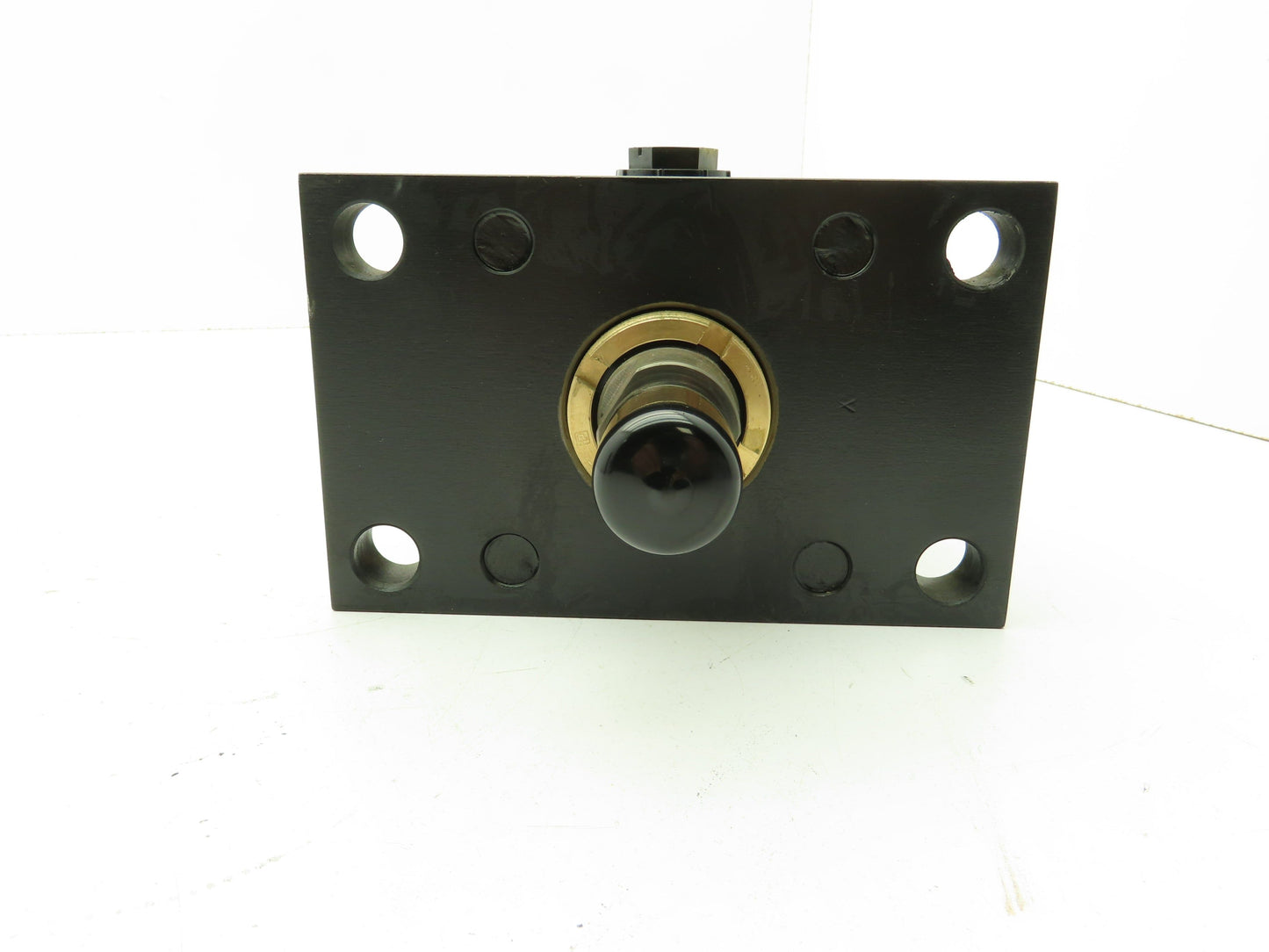 Parker Series 2H Hydraulic Cylinder 3.25" Bore x 1.25" Stroke 1800 PSI Flange Mt