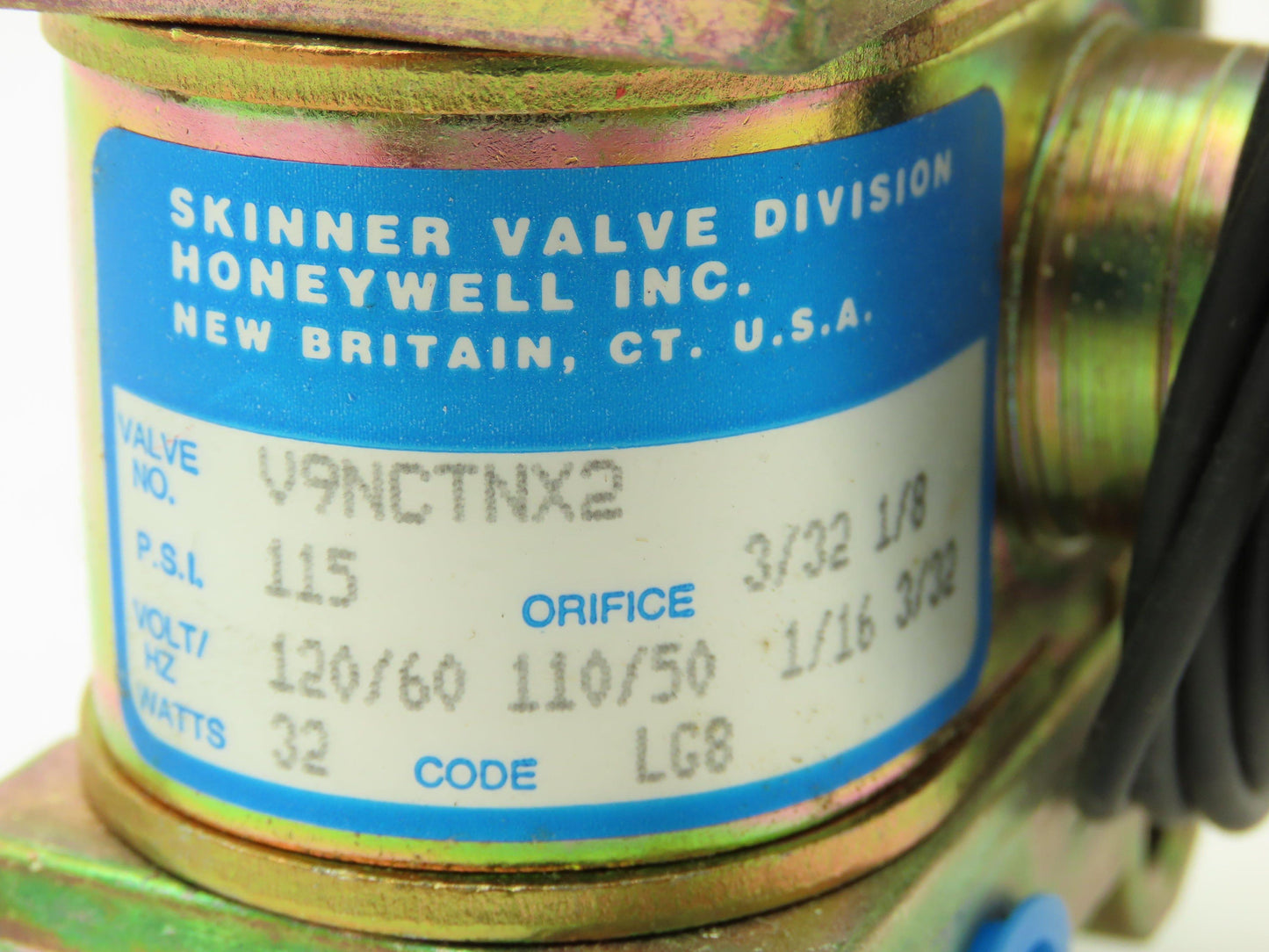Honeywell Skinner V9NCTNX2 Solenoid Valve 4-Way NO 120V 115 PSI 1/4" NPT