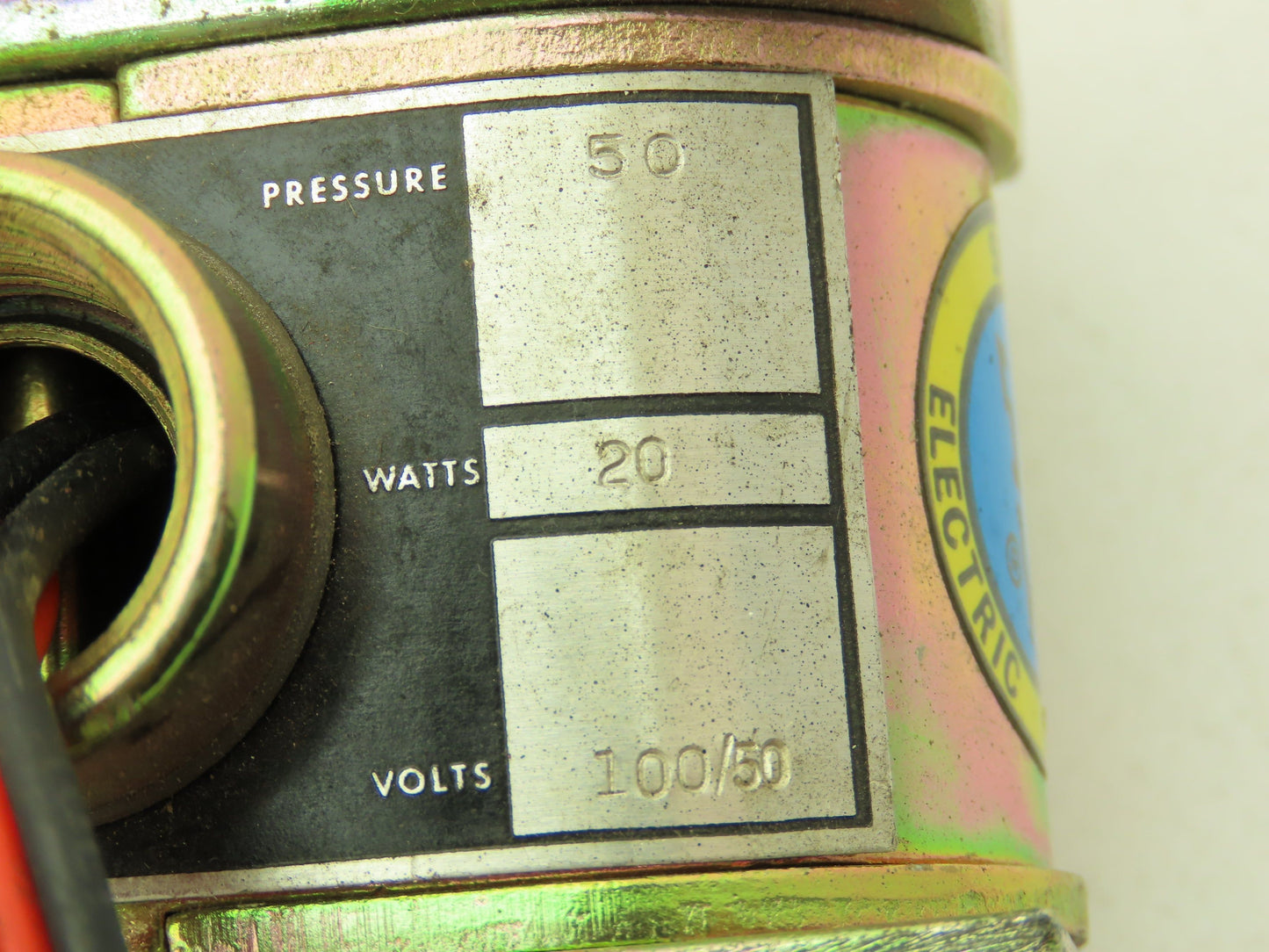 Honeywell Skinner V935DX60CN Solenoid Valve 4-Way NO 120V 50 PSI 1/4" NPT