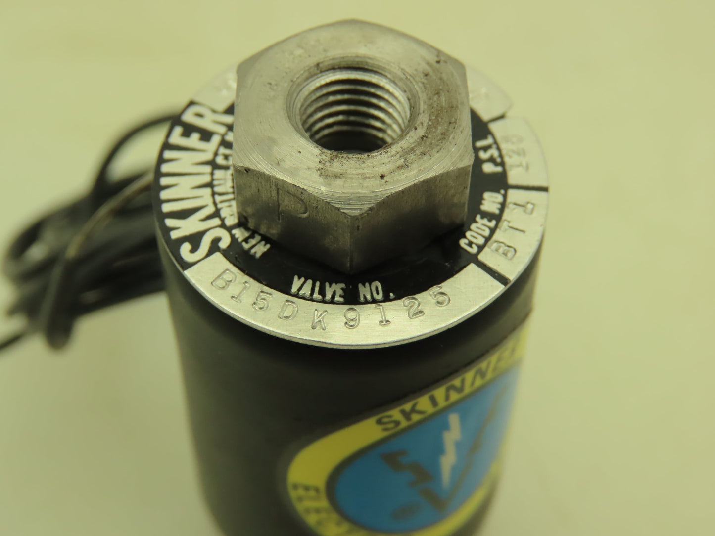 Honeywell Skinner B15DK9125 Solenoid Valve 3-Way NC 120V 120 PSI 1/16" NPT