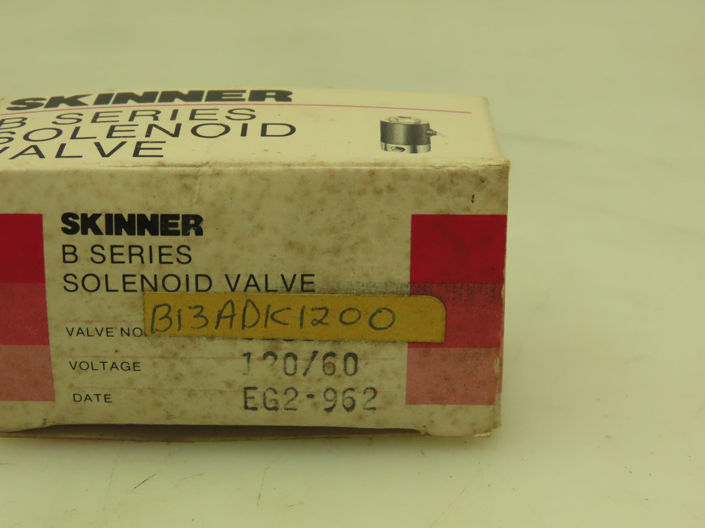Honeywell Skinner B13ADK1200 Solenoid Valve 3-Way NC 120V 200 PSI 1/8" NPT