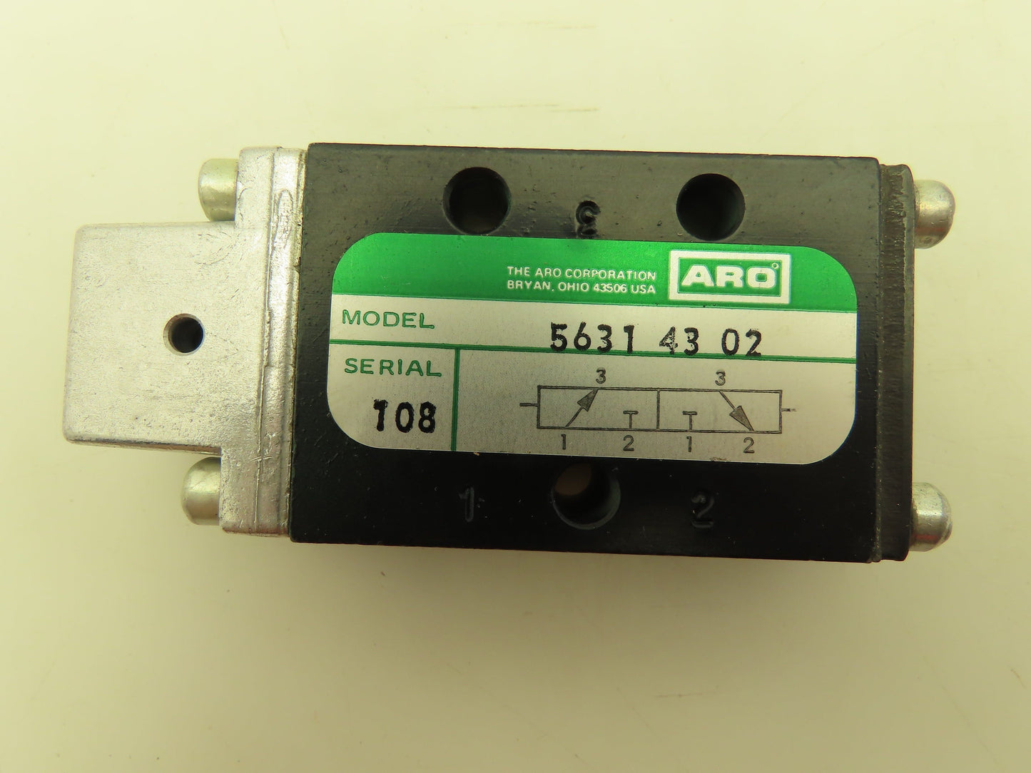 Aro 5631 43 02 Pneumatic Air Spool Limit Switch 3 Way 1/4" NPT Roller Arm