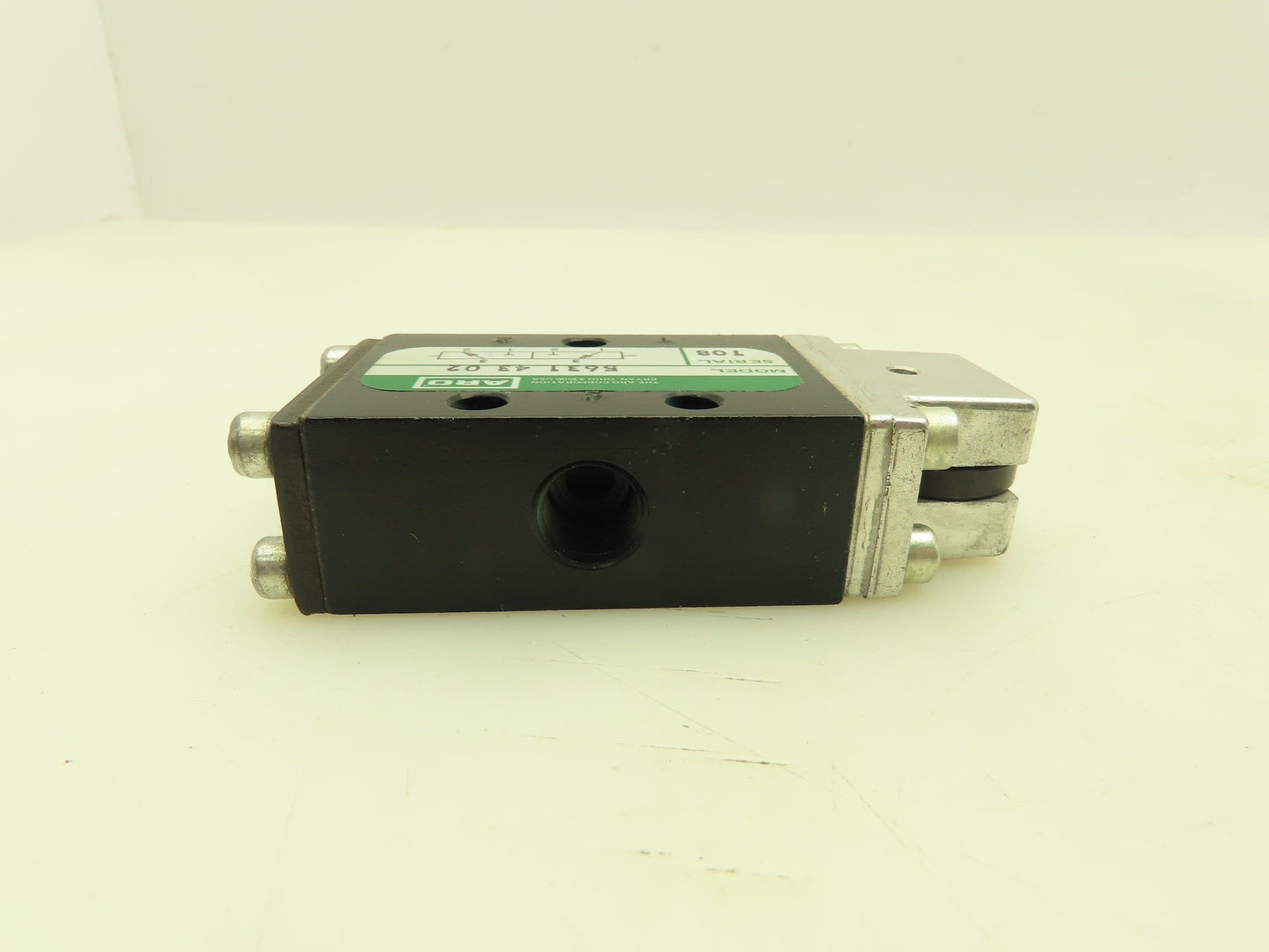 Aro 5631 43 02 Pneumatic Air Spool Limit Switch 3 Way 1/4" NPT Roller Arm