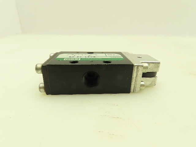 Aro 5631 43 02 Pneumatic Air Spool Limit Switch 3 Way 1/4" NPT Roller Arm