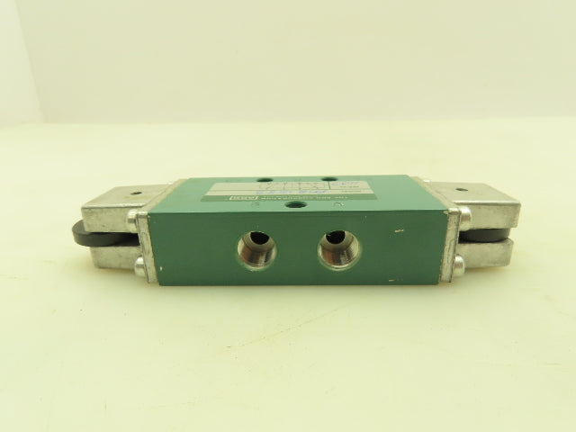 Aro MQ1553 Pneumatic Air Spool Limit Switch 3 Way 1/4" NPT Roller Double Action