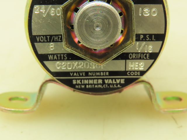 Honeywell Skinner C2DX203CF Solenoid Valve 2-Way NC 24VAC 60 Hz 130 PSI 1/8" NPT