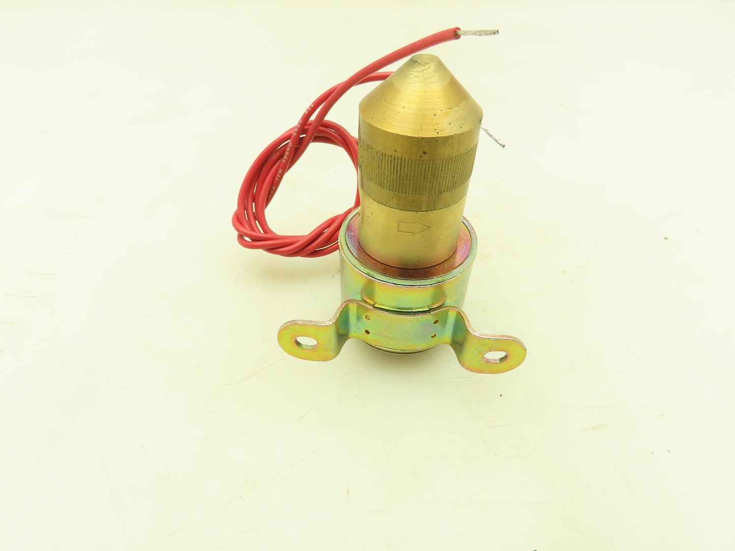 Honeywell Skinner C2DX203CF Solenoid Valve 2-Way NC 24VAC 60 Hz 130 PSI 1/8" NPT