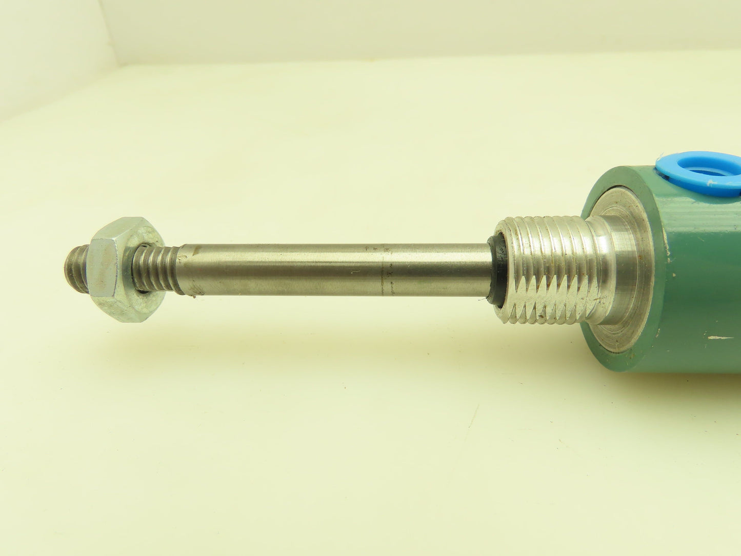 ARO C418 2009 040 Pneumatic Round Air Cylinder 1-1/8" Bore 4" Stroke Double Rod