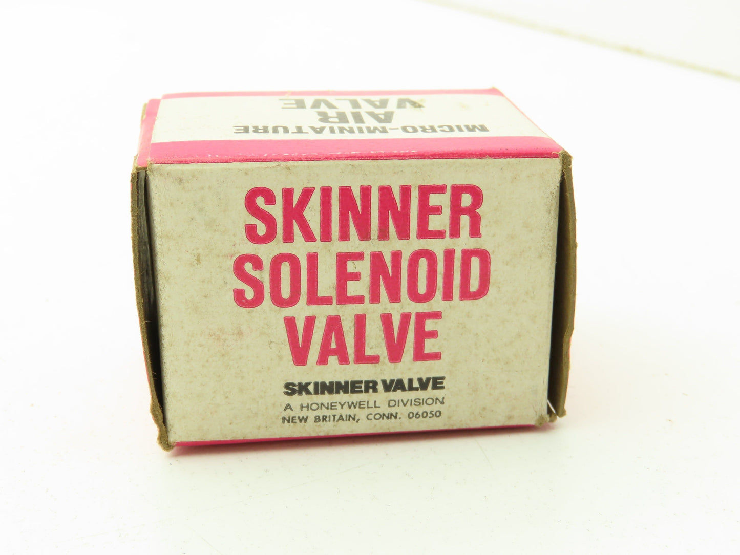 Honeywell Skinner MBD005 Micro Miniature Air Solenoid Valve 240V 150 PSI