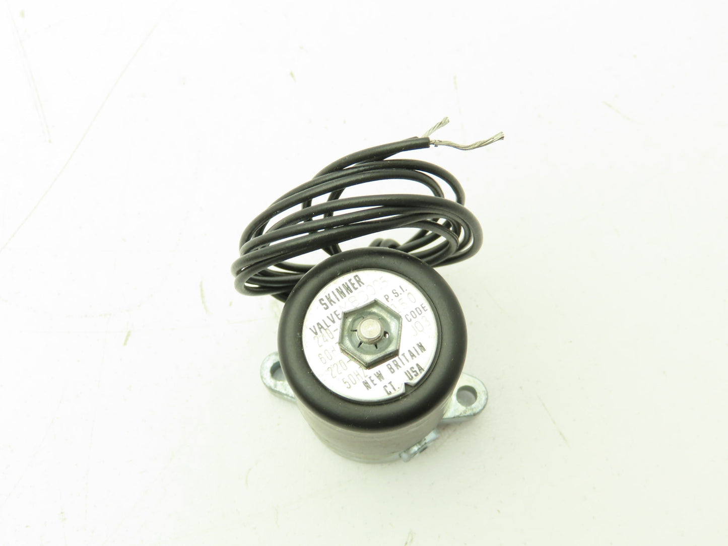 Honeywell Skinner MBD005 Micro Miniature Air Solenoid Valve 240V 150 PSI