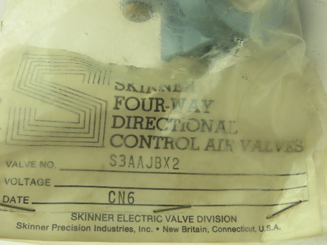 Honeywell Skinner S3AAJBX2 Directional Control Valve Pneumatic Air 5 Port 3 Pos