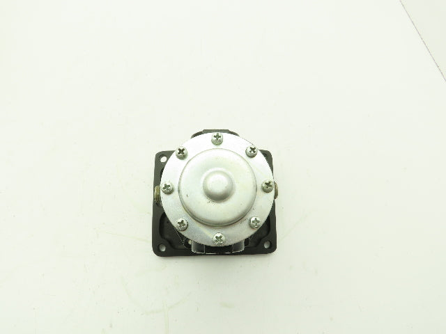 Fairchild 2776 Governaire Precision Pneumatic Regulator Flange Mount 3/4" NPT