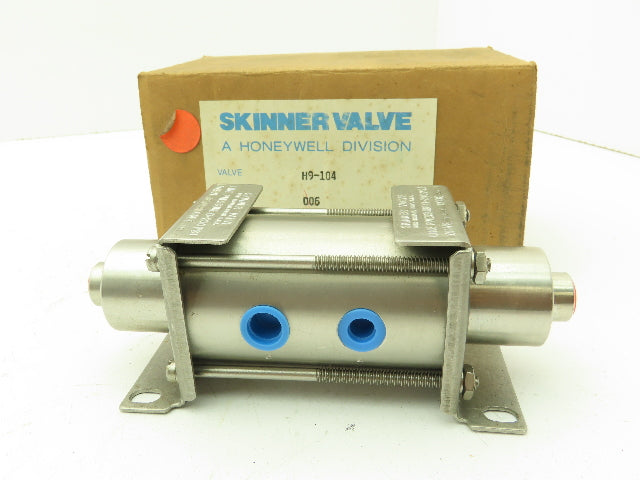 Honeywell Skinner H9-104 Stainless Pneumatic Pilot Valve 5/2 Pos 200 PSI 1/4"NPT
