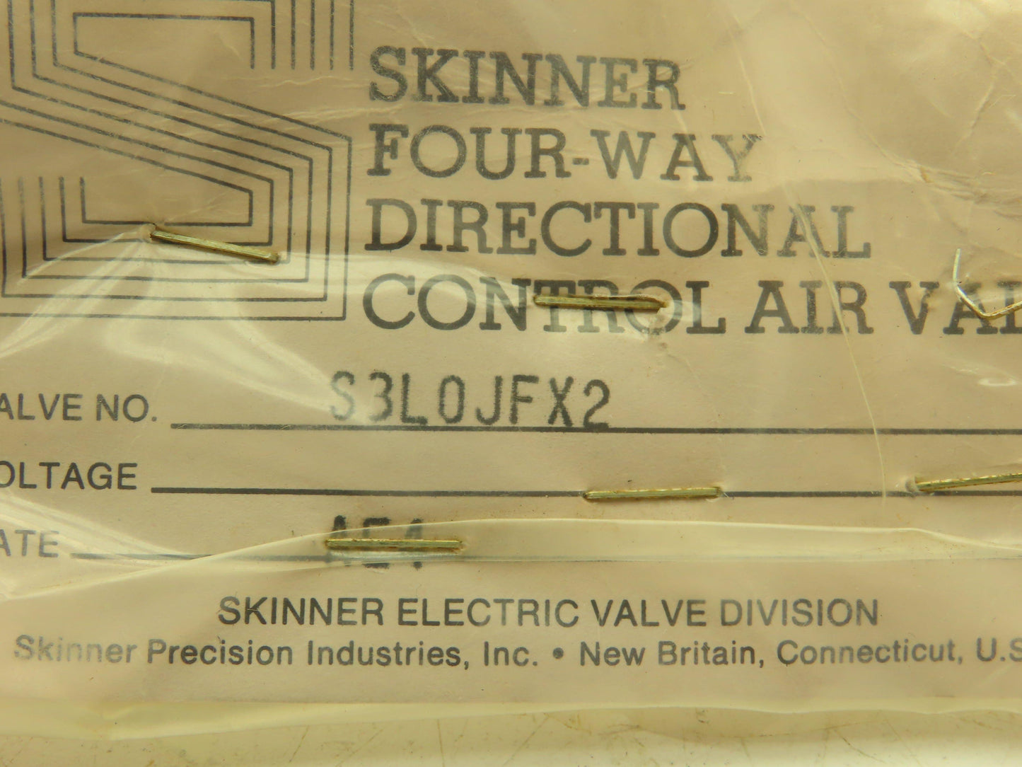 Skinner S3L0JFX2 Pneumatic Directional Hand Lever Valve 5/3 Pos Spring Return