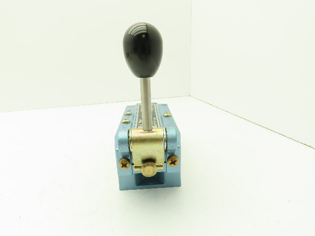 Skinner S3L0JFX2 Pneumatic Directional Hand Lever Valve 5/3 Pos Spring Return