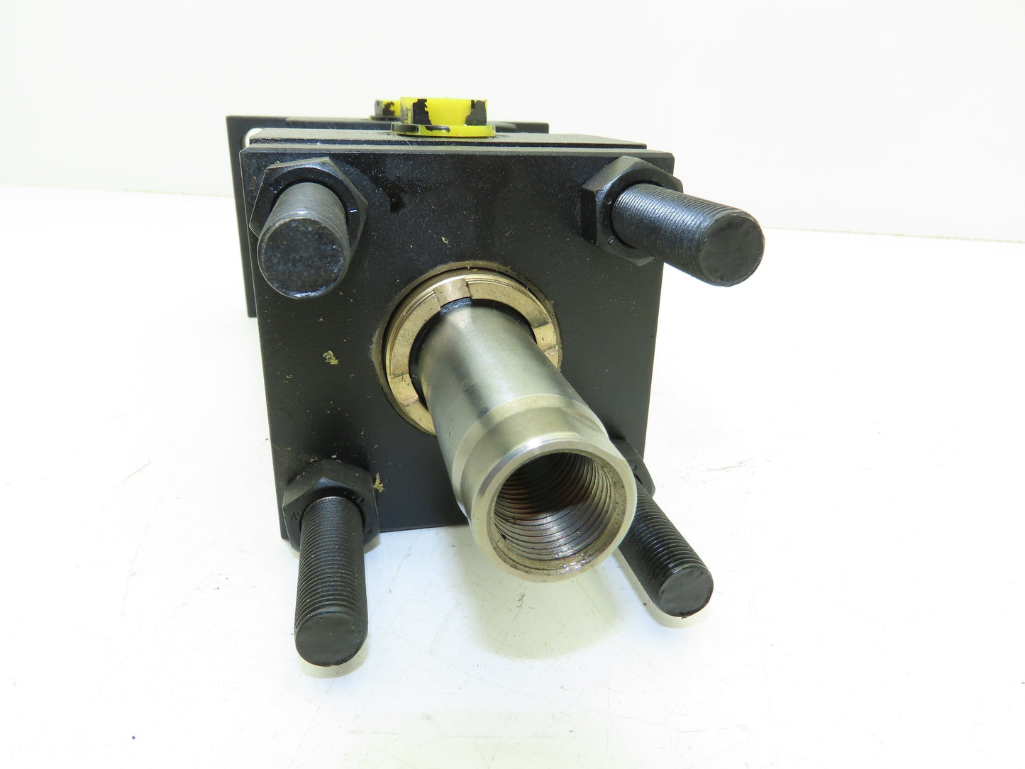 Parker 02.50KJTC2HTS23A19A2.00 Hydraulic Cylinder 2.5" Bore 2" Stroke 1100 PSI