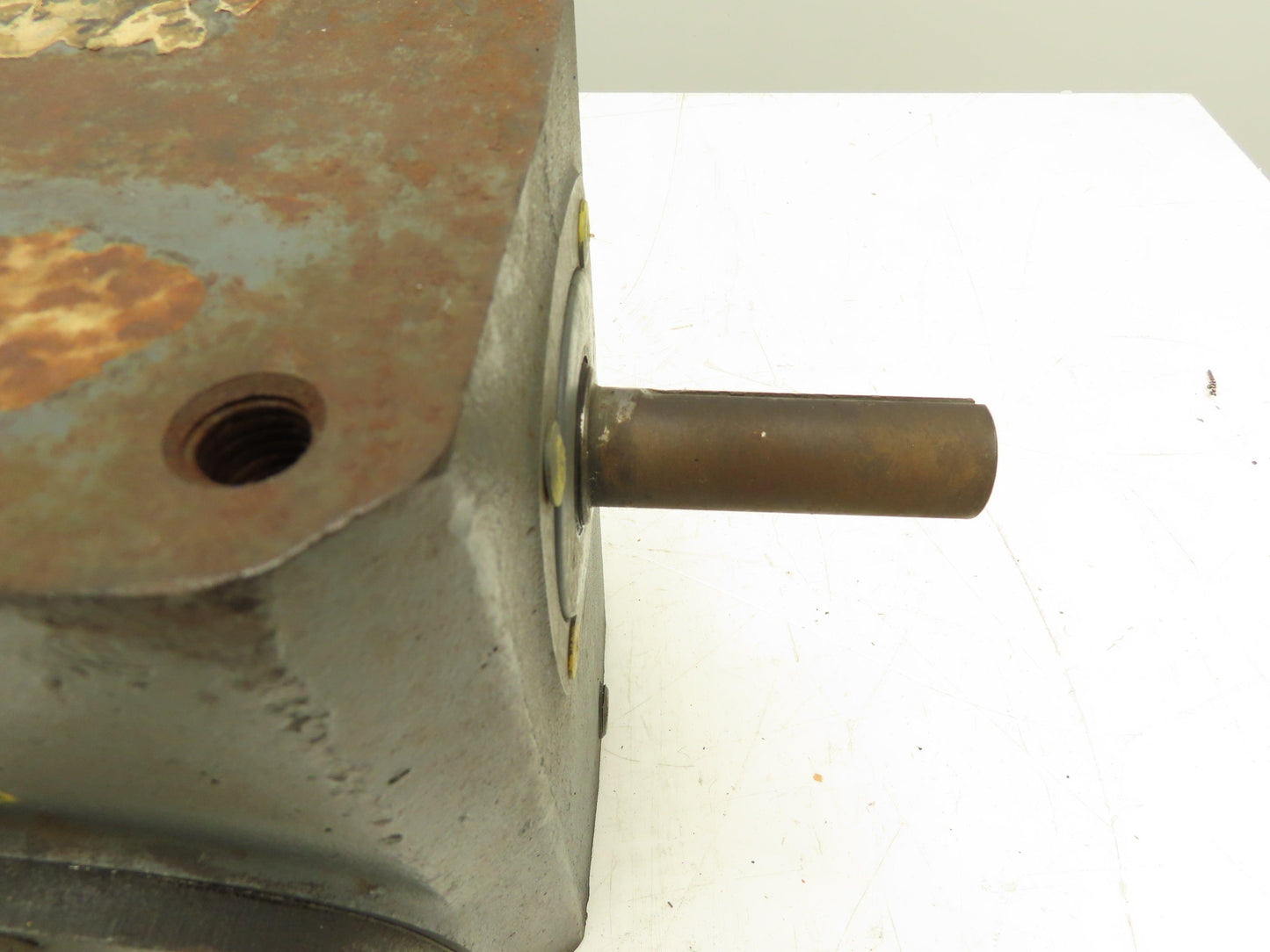 Boston 30:1 Ratio Gear Reducer 1" Input & 1-5/8" Output Shaft