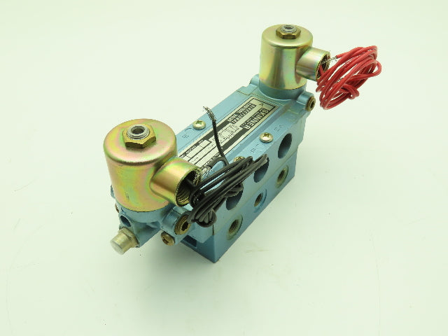 Skinner S3SSJDL2 Directional Control Valve 5-Way 3 Pos 120V 1/4" NPT