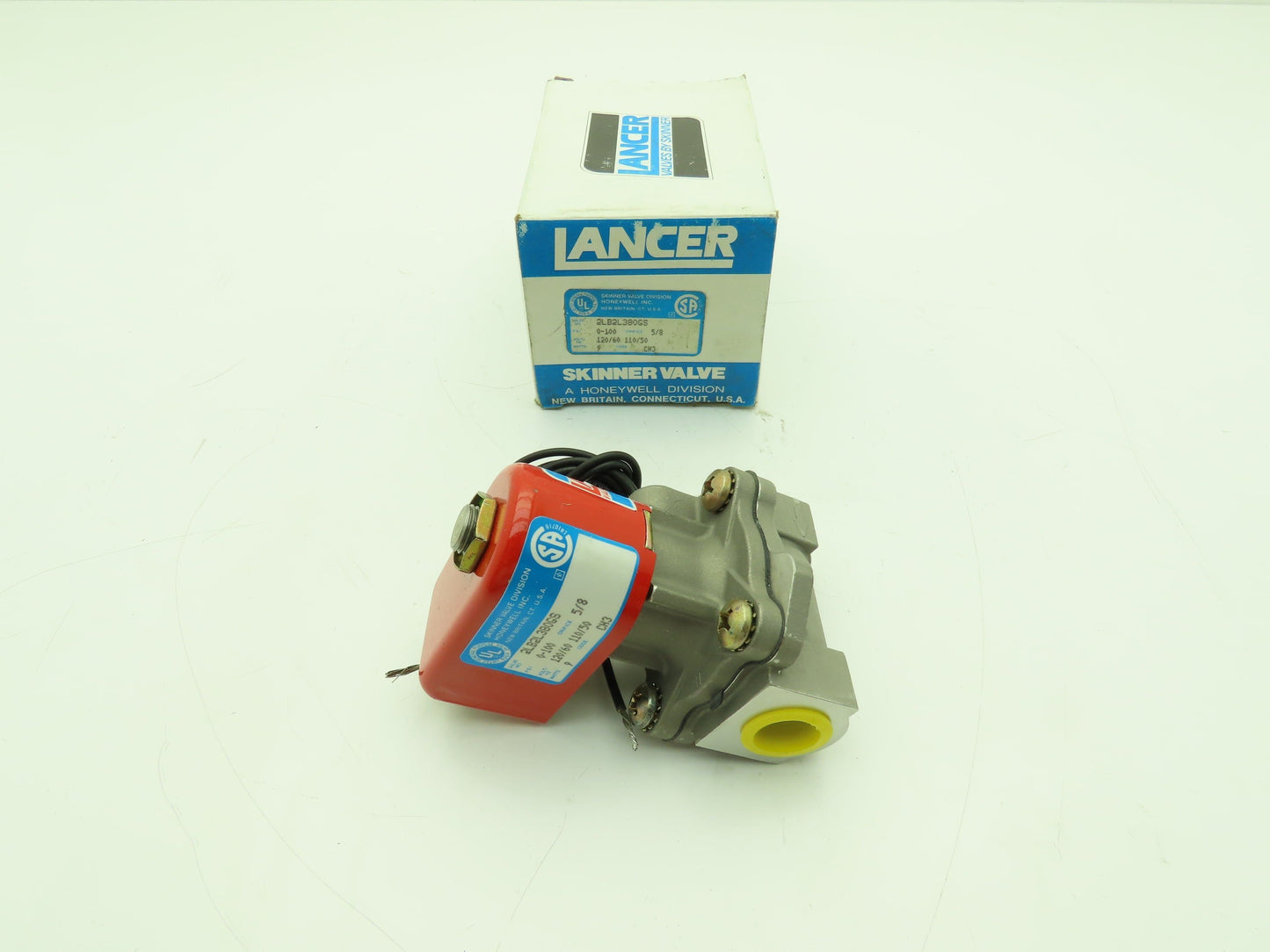 Skinner Lancer 2LB2L380GS Solenoid Valve 2-Way NC 120V 100 PSI 1/2"NPT Stainless