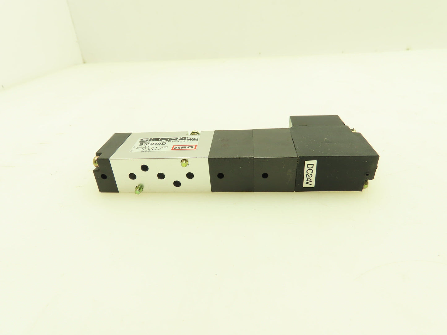 Aro Sierra S5SB9D Pneumatic Air Spool Valve 5/2 5 Port 2 Pos 1/16" NPT 24VDC