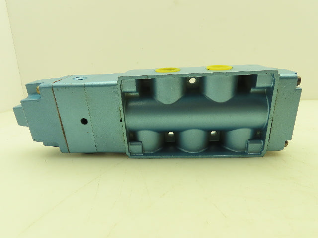Skinner S4R0AAL4 Directional Control Valve 5-Way 2 Pos 120V Solenoid 150 PSI