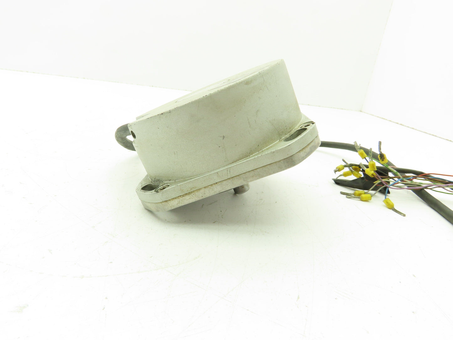 Heidenhain ROD 270 18000 02S12-03 Incremental Servo Encoder 10mm Shaft