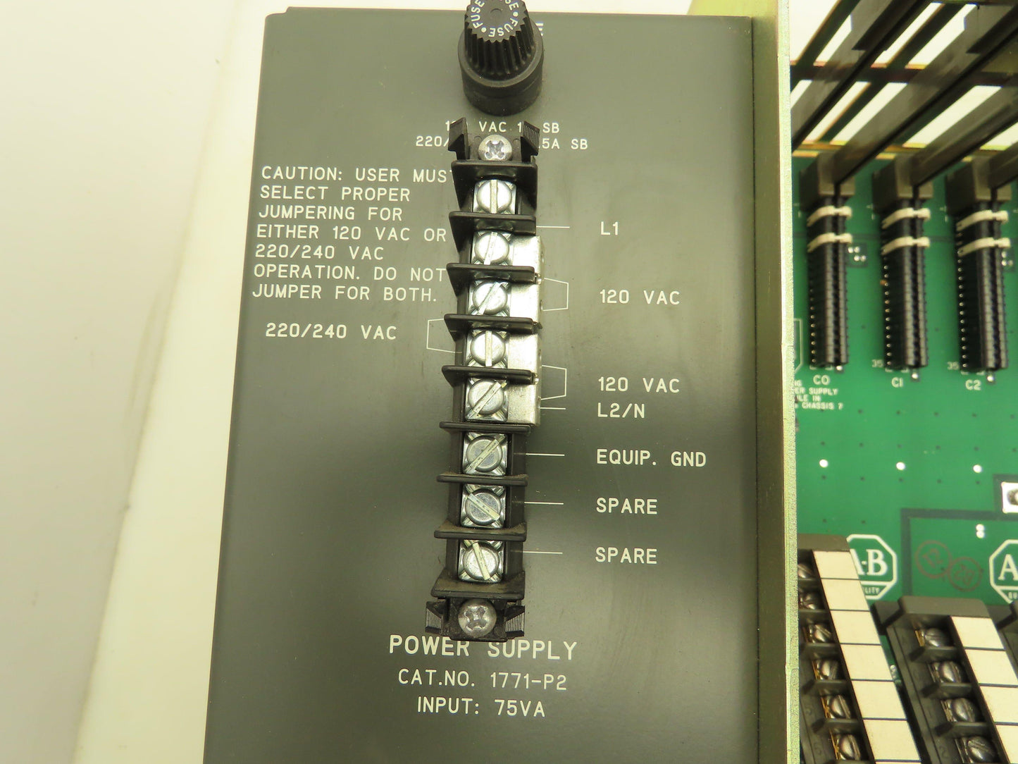 Allen Bradley 1771-A4B 16-Slot PLC Chassis Rack Backplane Power Supply 1771-P2