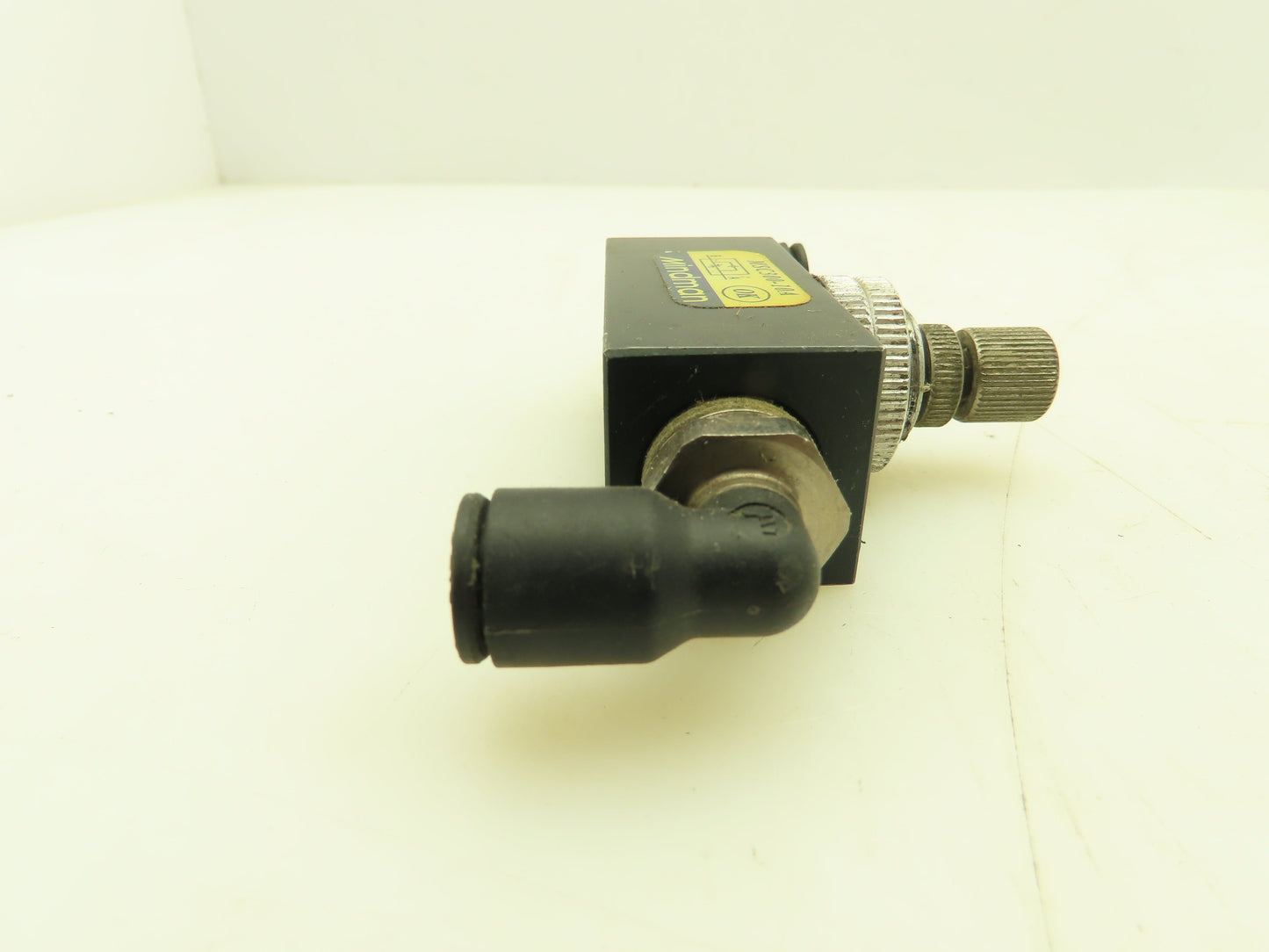 Mindman MSC300-10A Pneumatic Air Flow Control Needle Valve 3/8" NPT Lot of 5