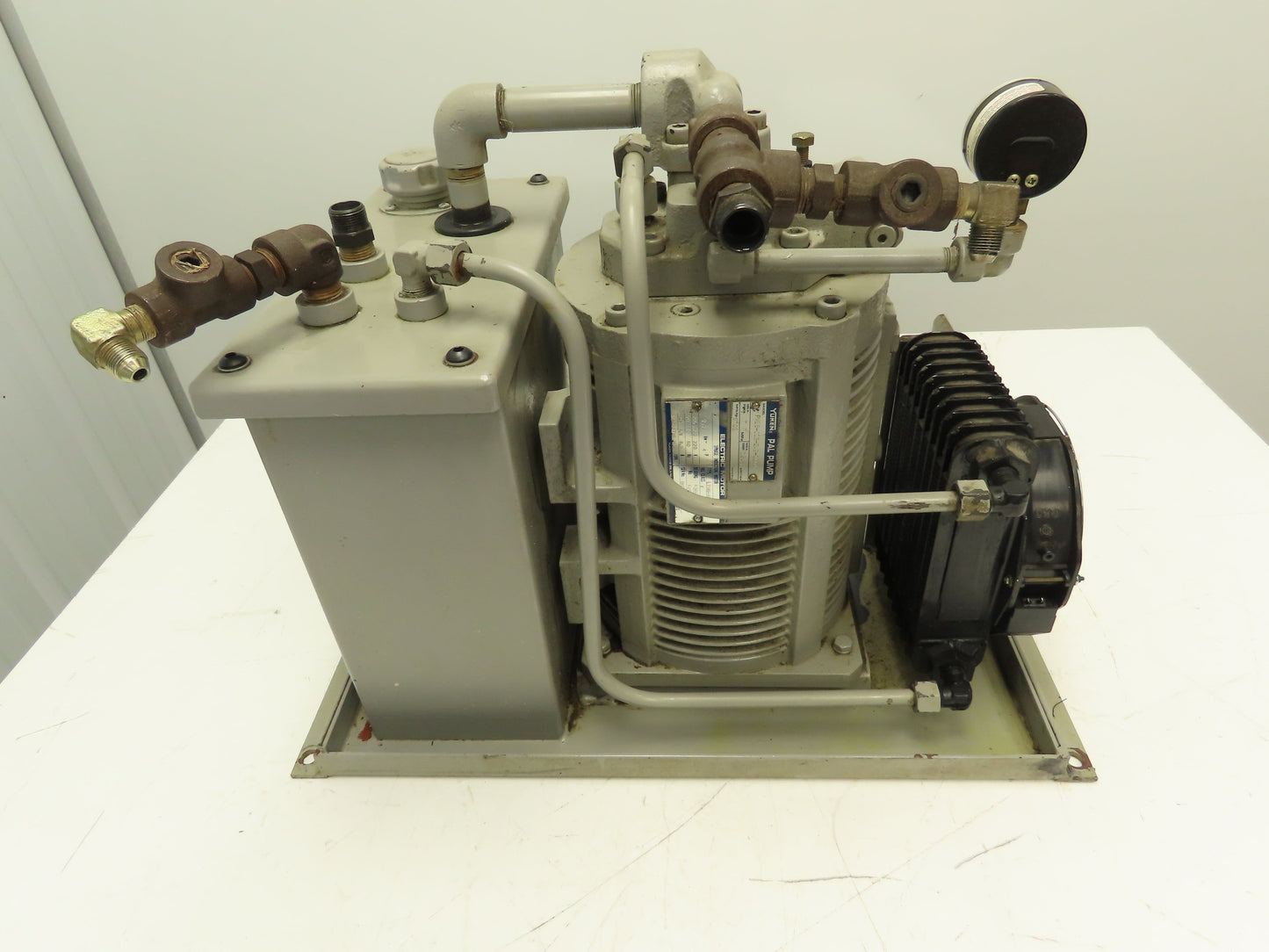Yuken PM16-01B-2.2-1001 PAL Pump Hydraulic Power Unit 45 GPM 2.2kW 220V 3PH