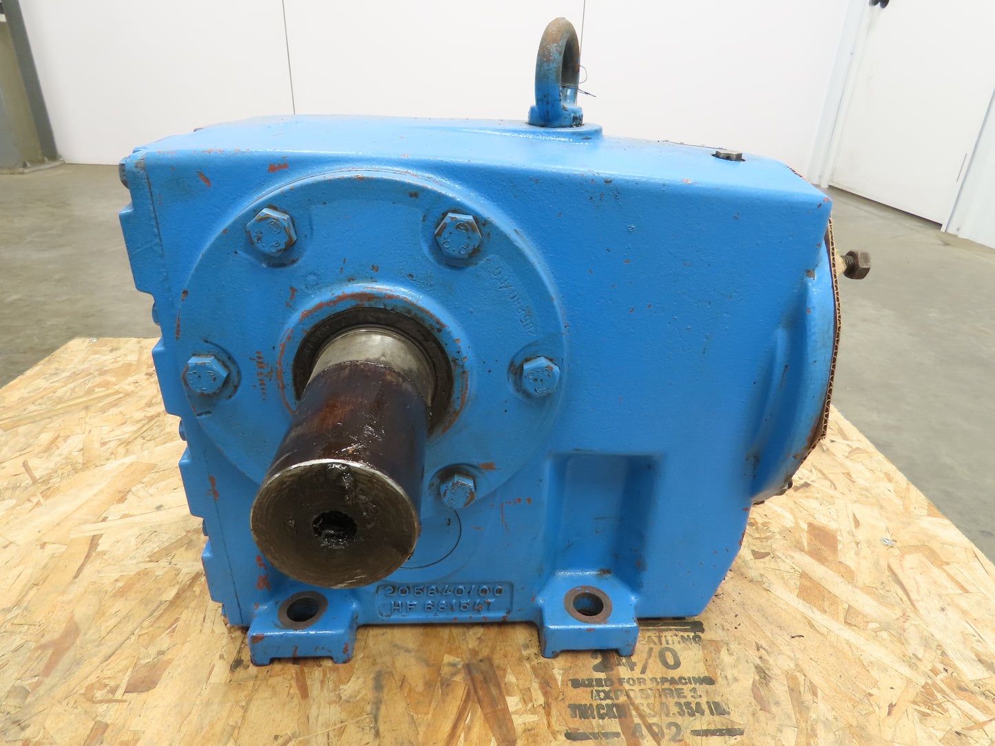Flender R61-226-014-2-2 Type K121 Gear Reducer 85.09-1 Ratio 19.1/6.4hp