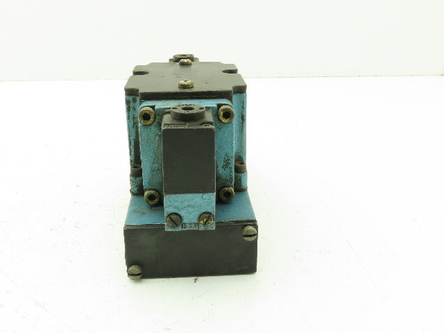 MAC 6521B-211-PM-111DA Pneumatic Double Solenoid Valve 4/2-Pos 120V w/Sub-Base