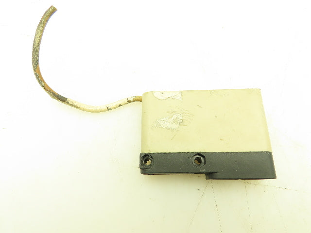 Telemecanique XUG-F04531 Photoelectric Sensor 120V Photo Switch Relay Lot of 4