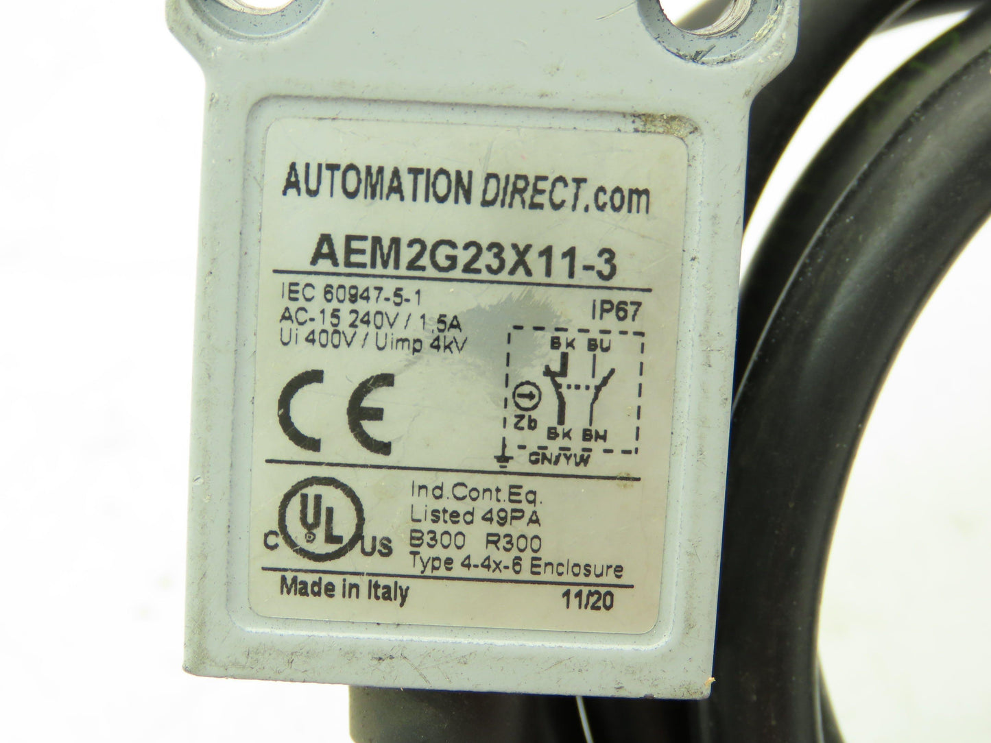 Automation Direct AEM2G23X11-3 Oiltight Limit Switch Roller NO/NC 400V Lot of 4