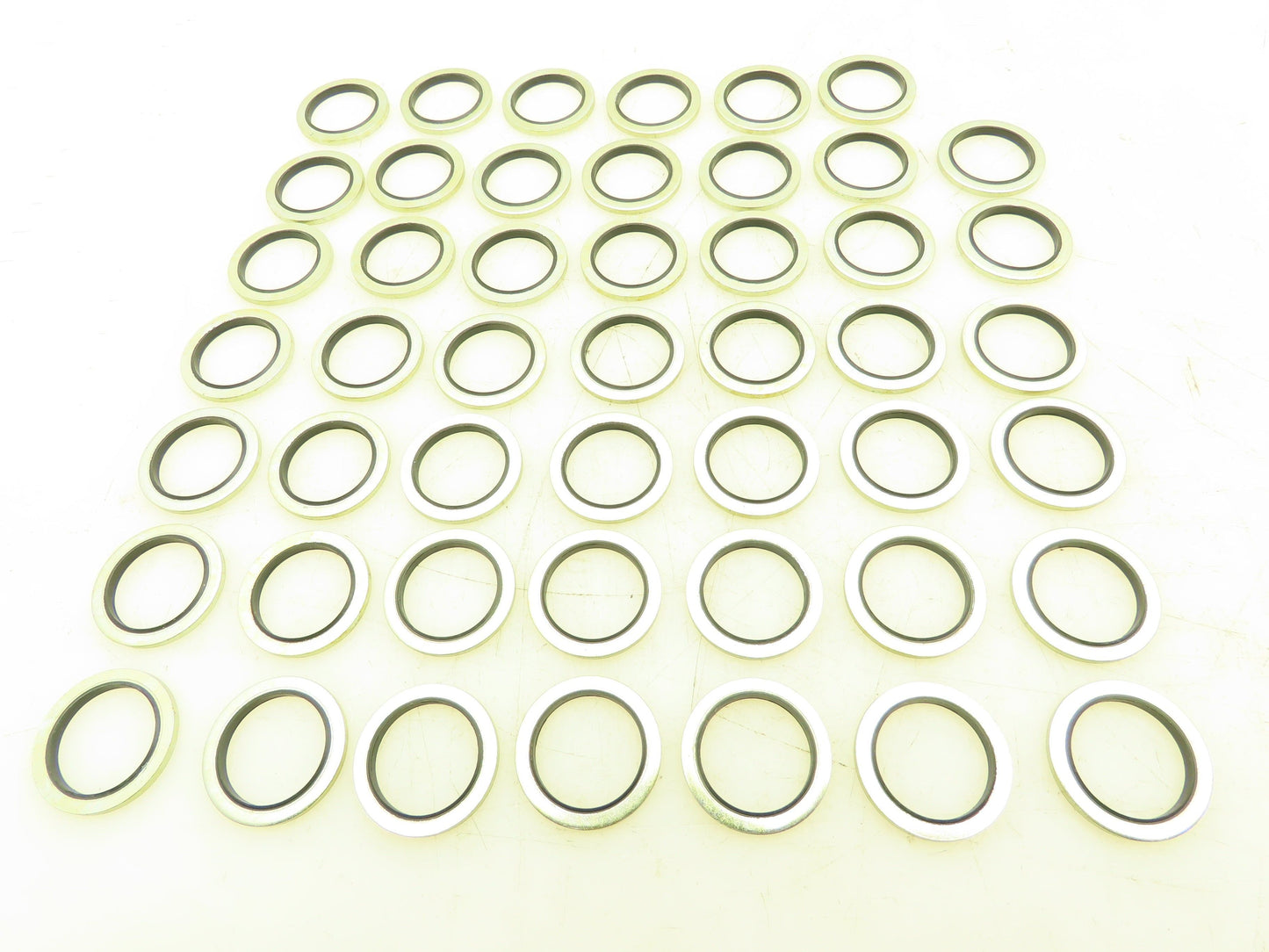 Parker D9DT-10 Bonded Seal O-Ring Nitrile/Steel K4 Fitting 5/8" BSPP Lot of 48