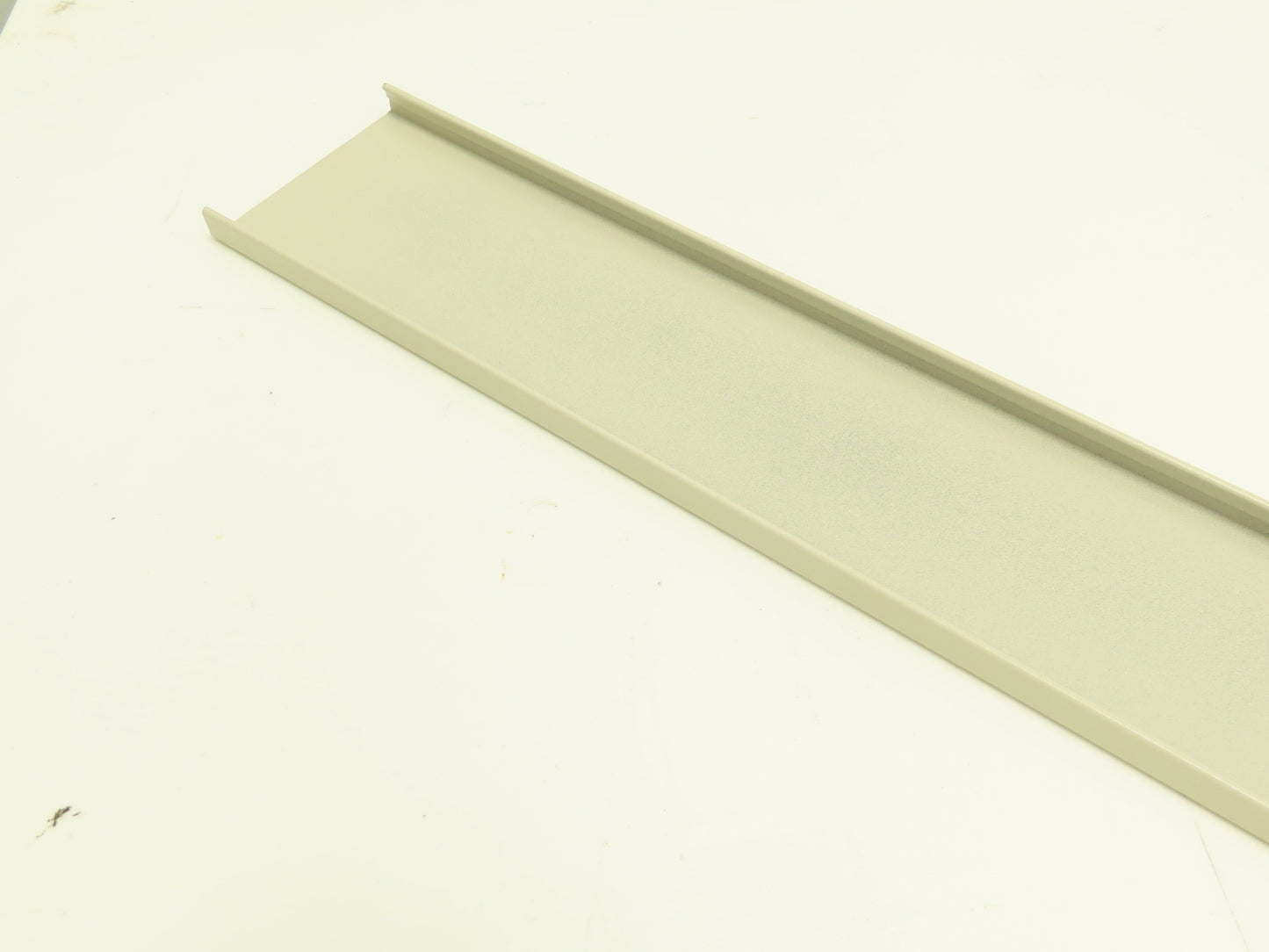 Knoll Dividend Horizon 48" Panel End Trim Assembly Ivory Lot of 6