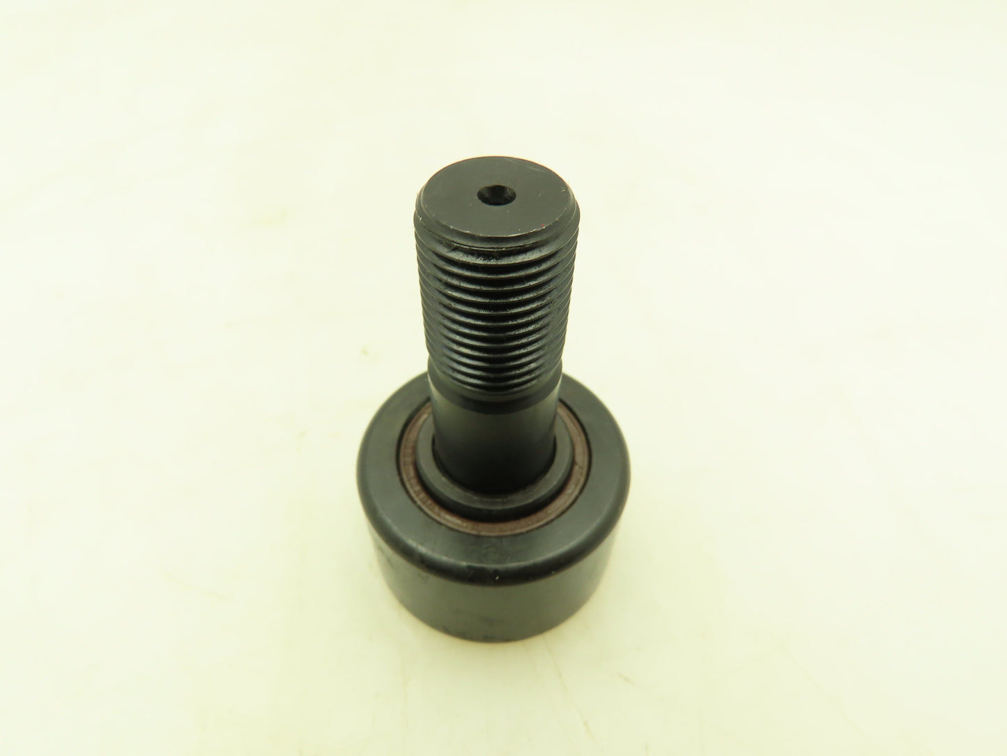 McGill CFD 1 1/2 Cam Follower Bearing 1-1/2" Roller 5/8" Stud