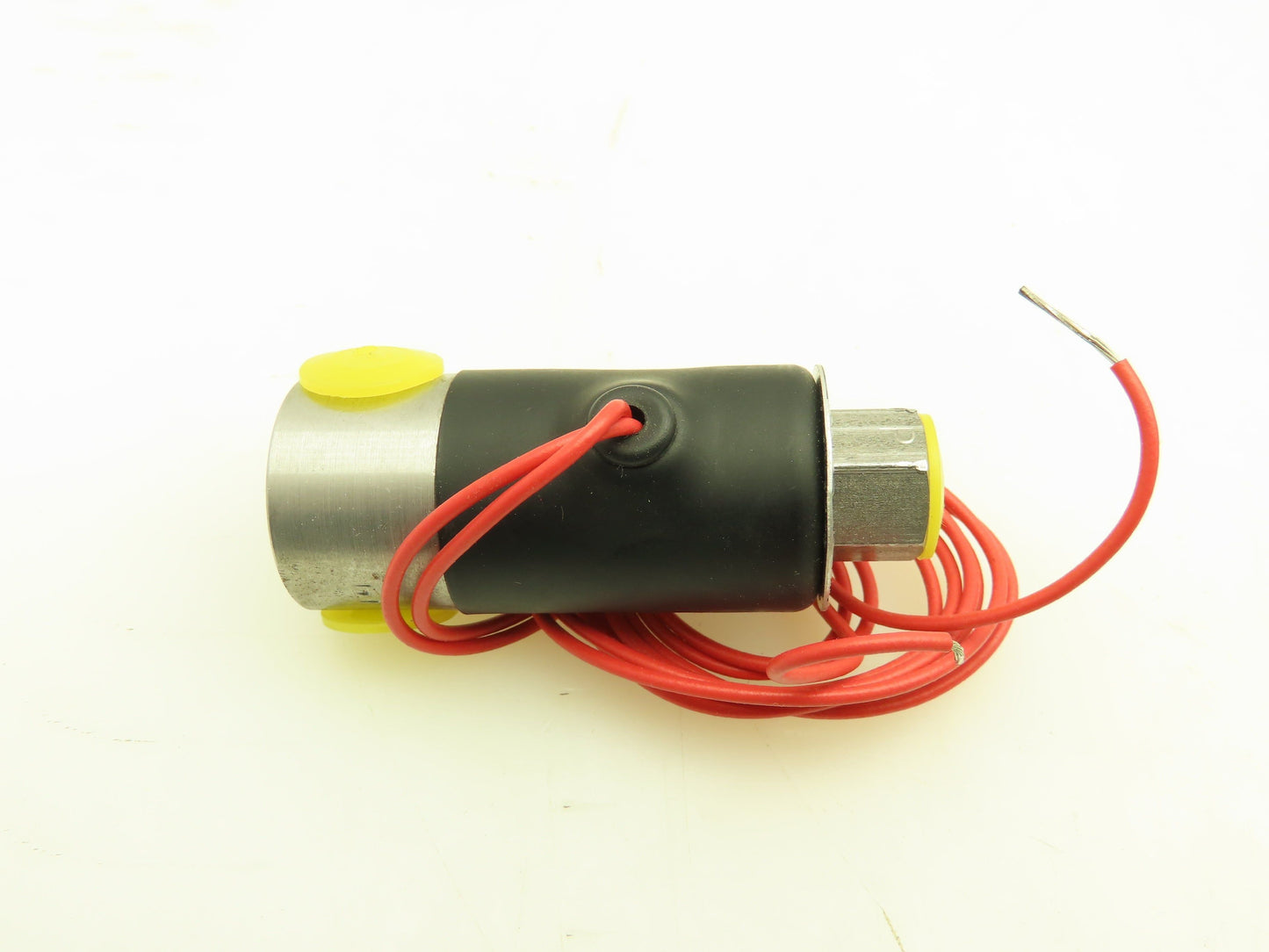 Honeywell Skinner B5DA1150 B-Series Solenoid Valve 3-Way NO 120V 150 PSI 1/8"NPT
