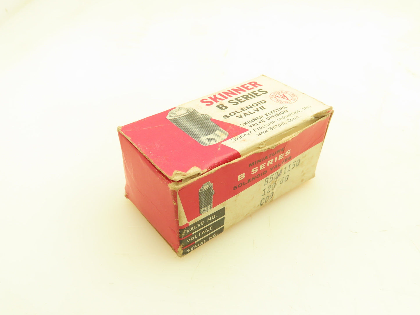 Honeywell Skinner B5DA1150 B-Series Solenoid Valve 3-Way NO 120V 150 PSI 1/8"NPT