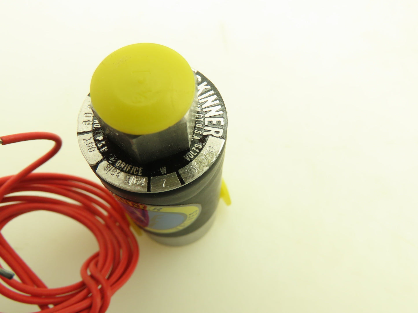 Honeywell Skinner B5DA1150 B-Series Solenoid Valve 3-Way NO 120V 150 PSI 1/8"NPT